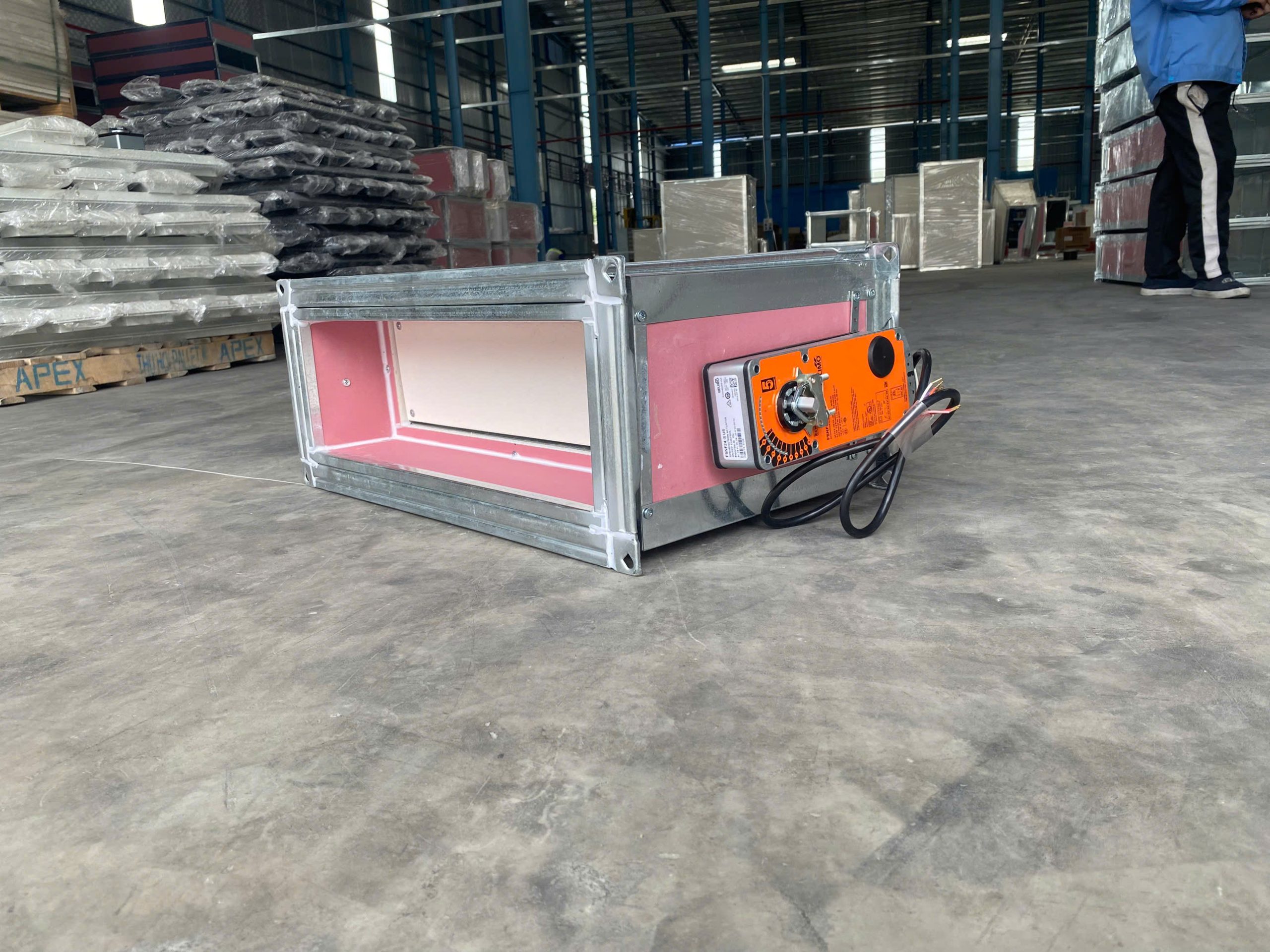 Van ngăn cháy EI120 loại động cơ